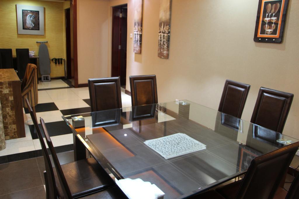 Clarence House Nairobi Apartment Екстериор снимка